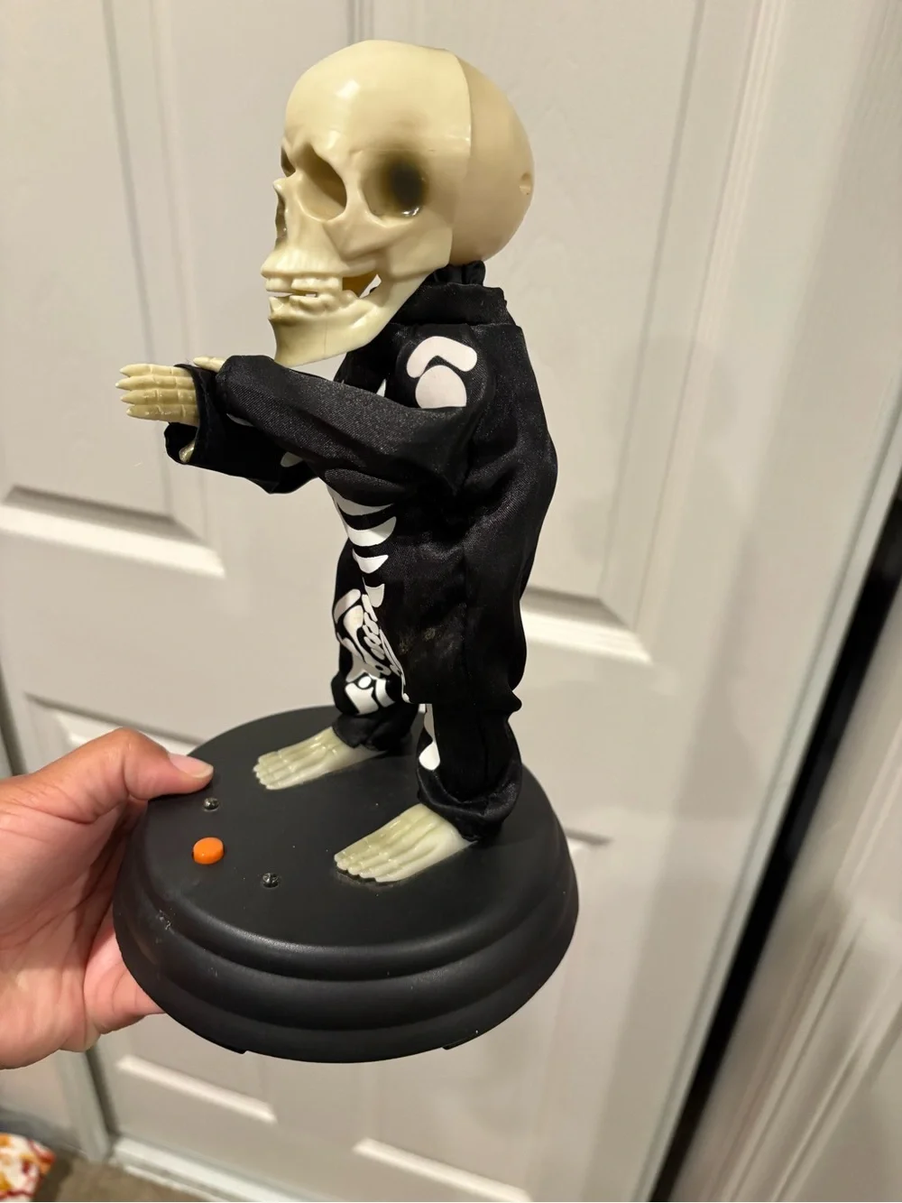Gemmy Grave Raver Hey Baby Drop it to the Floor dancing skeleton Sings & Moves - Picture 6 of 16
